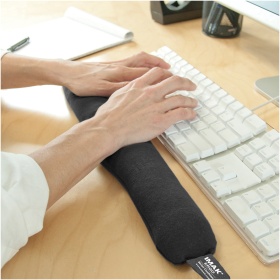 A10160_IMAK_ERGO_WristCushion_LIFE_2000x2000